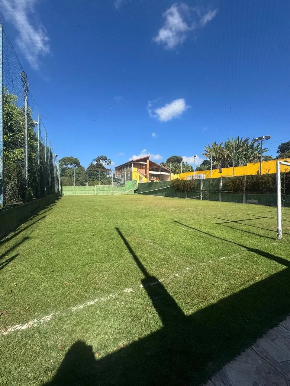 Área esportiva — campo gramado